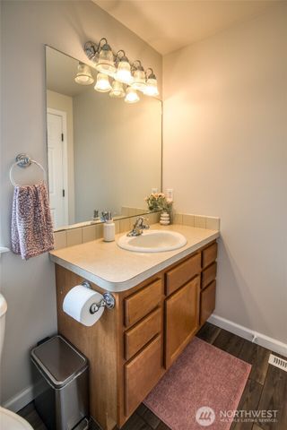 603 Troon Avenue, Cosmopolis, WA 98537