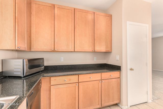 6316 W Branham Lane, Laveen, AZ 85339