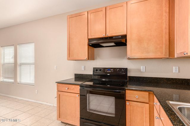 6316 W Branham Lane, Laveen, AZ 85339