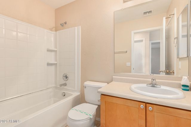 6316 W Branham Lane, Laveen, AZ 85339