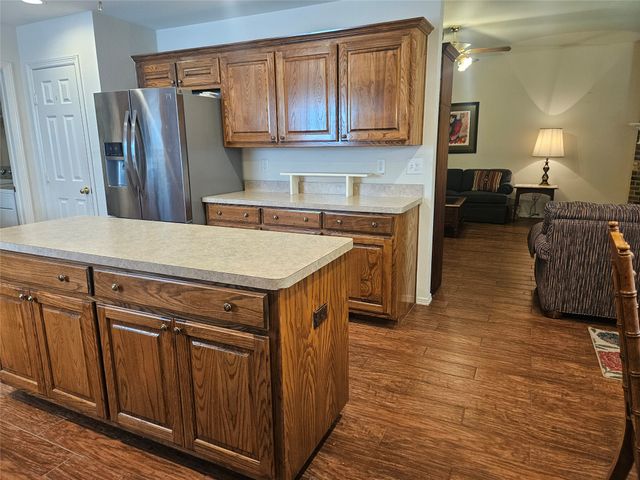 4919 Saddlehorn Drive, Arlington, TX 76017