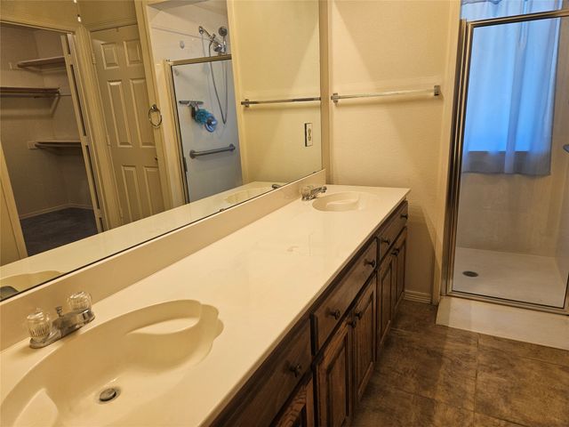 4919 Saddlehorn Drive, Arlington, TX 76017