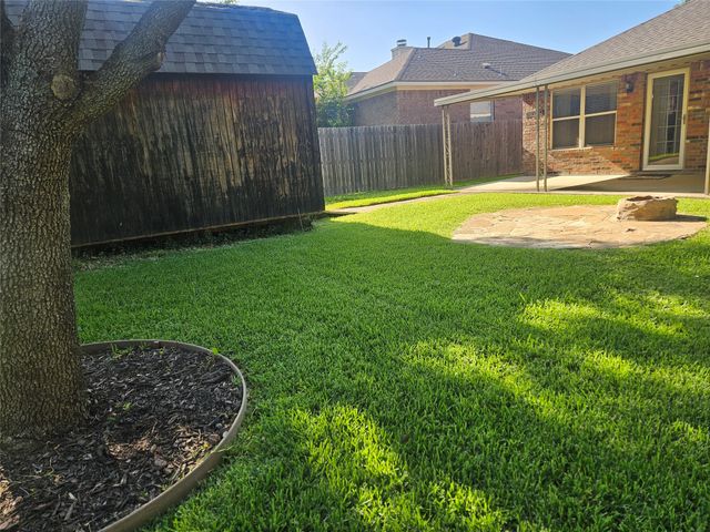 4919 Saddlehorn Drive, Arlington, TX 76017