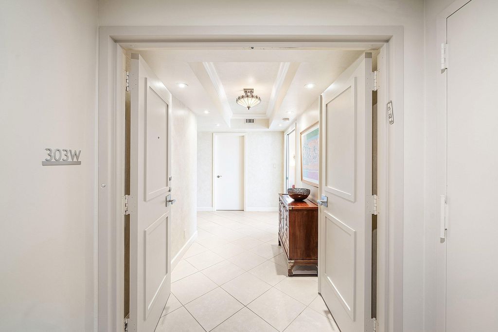 2600 S Ocean Boulevard 303w, Palm Beach, FL 33480