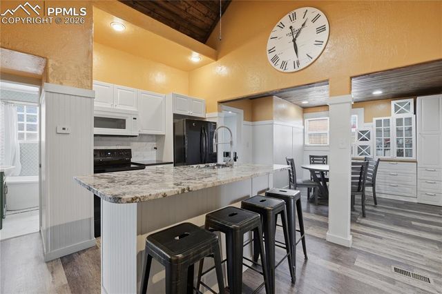 3306 W Colorado Avenue, Colorado Springs, CO 80904