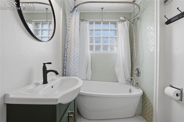 3306 W Colorado Avenue, Colorado Springs, CO 80904