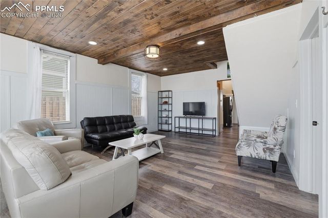 3306 W Colorado Avenue, Colorado Springs, CO 80904