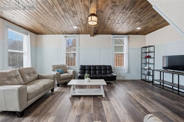 3306 W Colorado Avenue, Colorado Springs, CO 80904