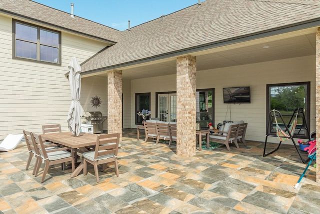 20111 Fm 523, Angleton, TX 77515