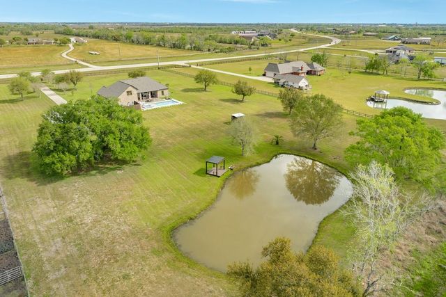 20111 Fm 523, Angleton, TX 77515