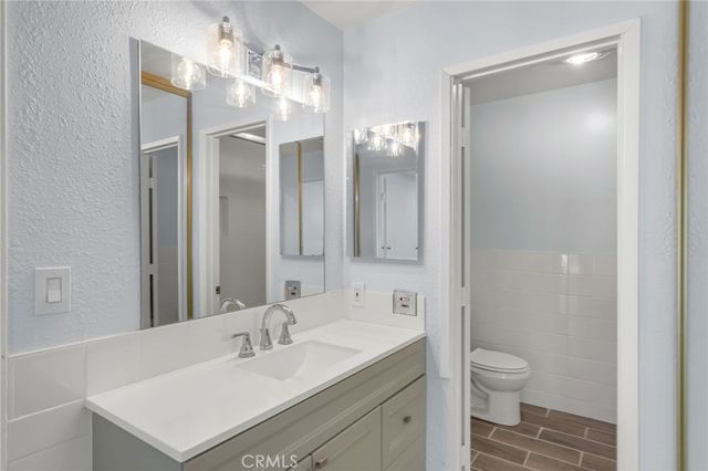 5585 E Pacific Coast Highway 171, Long Beach, CA 90804