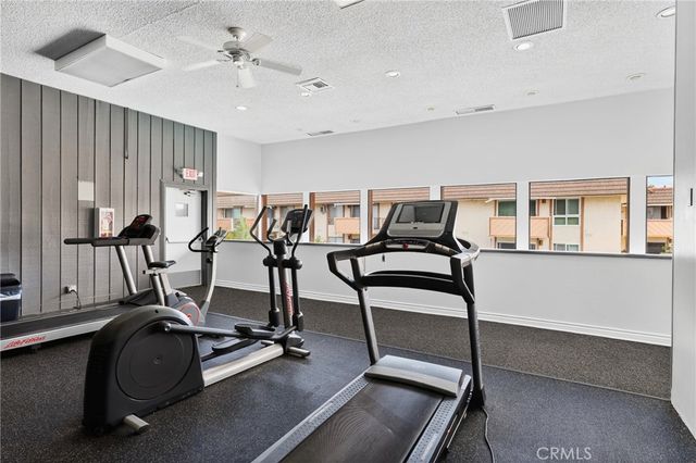 5585 E Pacific Coast Highway 171, Long Beach, CA 90804