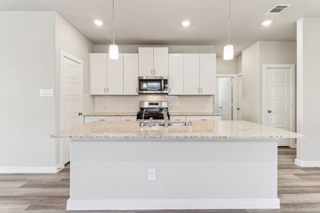 11414 Dark Amethyst Drive, Houston, TX 77048