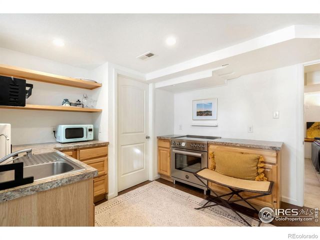 409 E Prospect Road, Fort Collins, CO 80525