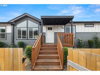 10701 Se HIGHWAY 212 Y6, Clackamas, OR 97015