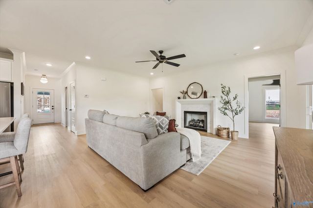 102 Stenness Branch, Madison, AL 35756