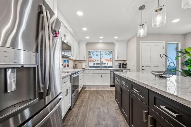 7340 N Via Camello Del Norte Unit 234, Scottsdale, AZ 85258