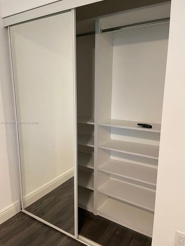 10750 NW 66th St 411, Doral, FL 33178