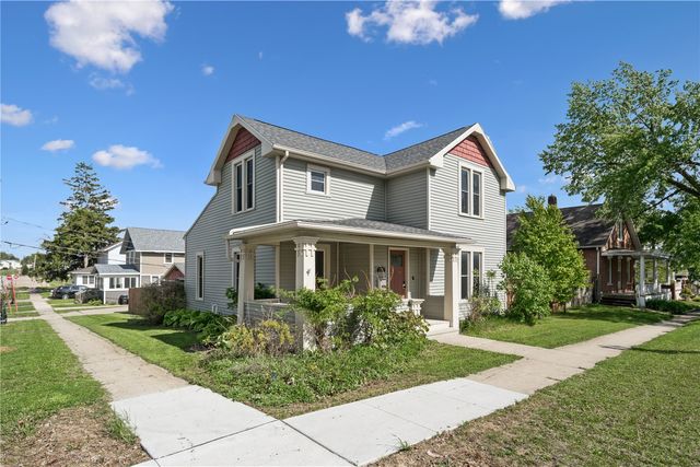 387 11th Street, Marion, IA 52302