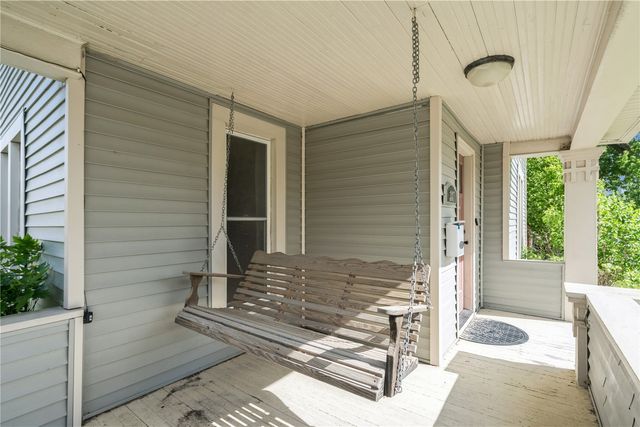387 11th Street, Marion, IA 52302