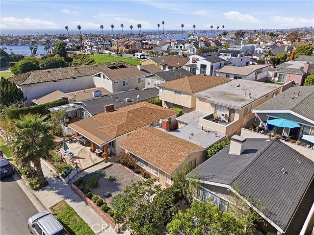 429 Carnation Avenue, Corona Del Mar (newport Beach), CA 92625