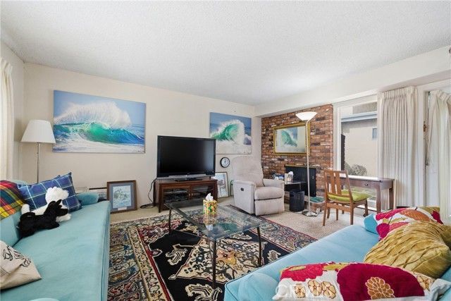 429 Carnation Avenue, Corona Del Mar (newport Beach), CA 92625