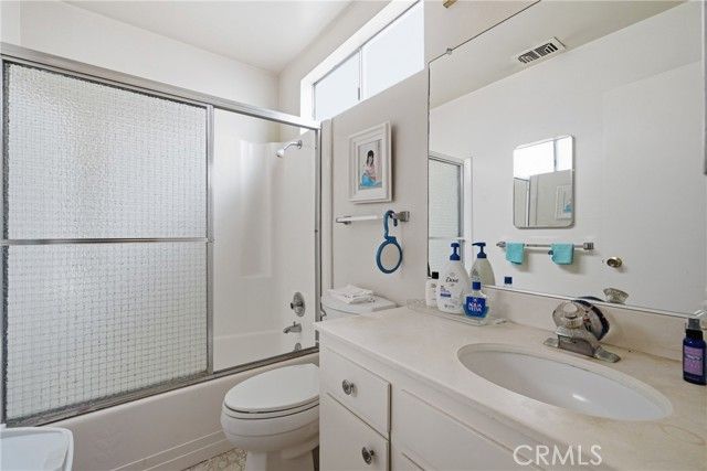 429 Carnation Avenue, Corona Del Mar (newport Beach), CA 92625