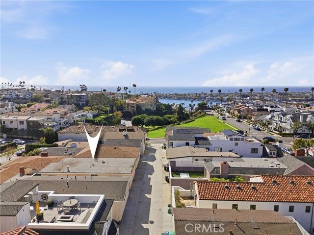 429 Carnation Avenue, Corona Del Mar (newport Beach), CA 92625