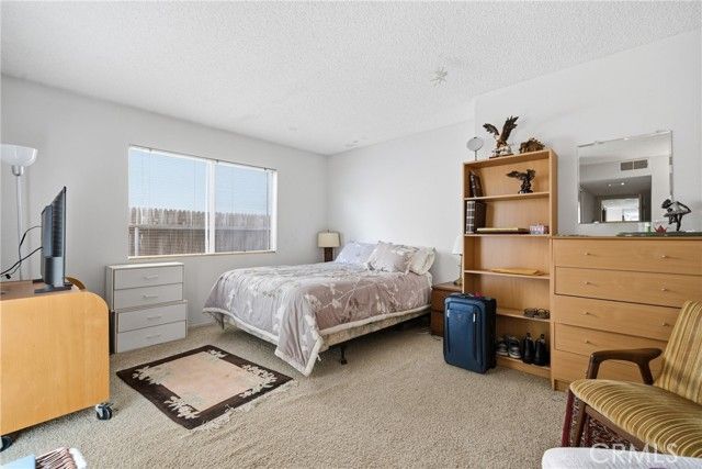 429 Carnation Avenue, Corona Del Mar (newport Beach), CA 92625