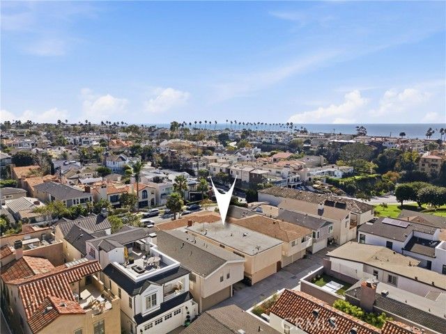 429 Carnation Avenue, Corona Del Mar (newport Beach), CA 92625