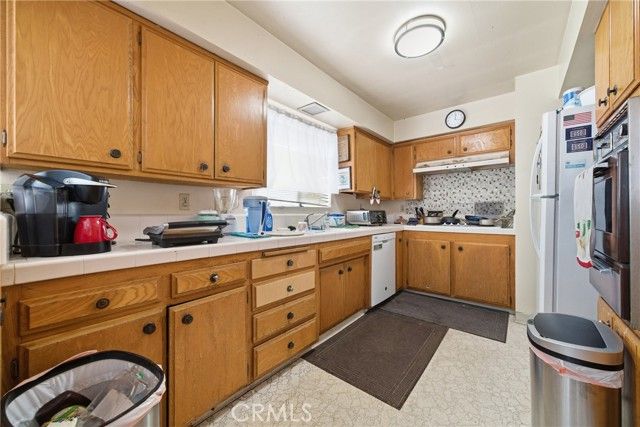 429 Carnation Avenue, Corona Del Mar (newport Beach), CA 92625