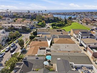 429 Carnation Avenue, Corona Del Mar (newport Beach), CA 92625