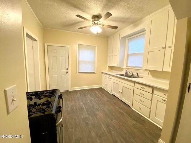 541 Myers Street, Toledo, OH 43609