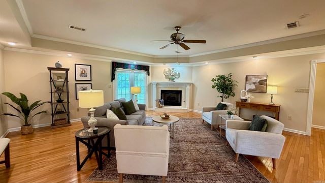 201 Green Willow Lane, Hot Springs, AR 71913