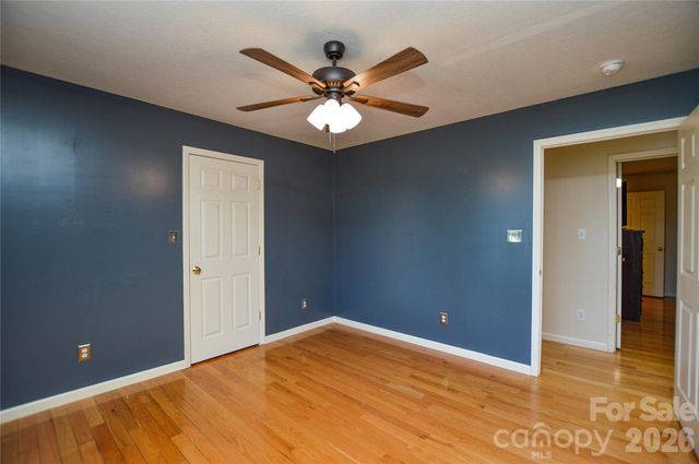 365 Wildlife Club Lane, Taylorsville, NC 28681