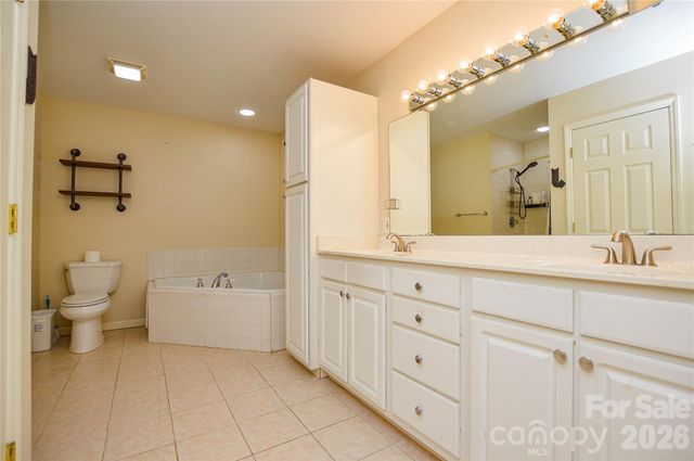 365 Wildlife Club Lane, Taylorsville, NC 28681