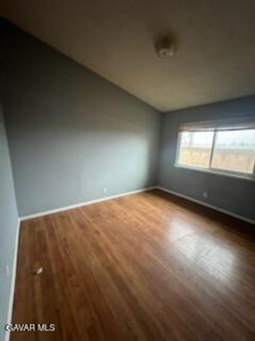 2500 Topaz Lane, Lancaster, CA 93535