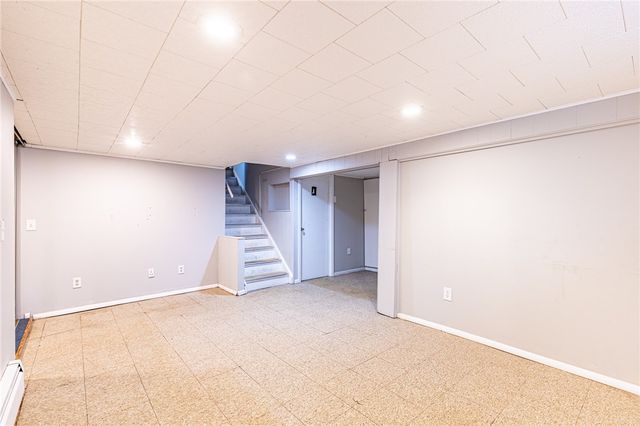 176 Glenbrook Road, Greece, NY 14616