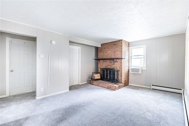 176 Glenbrook Road, Greece, NY 14616