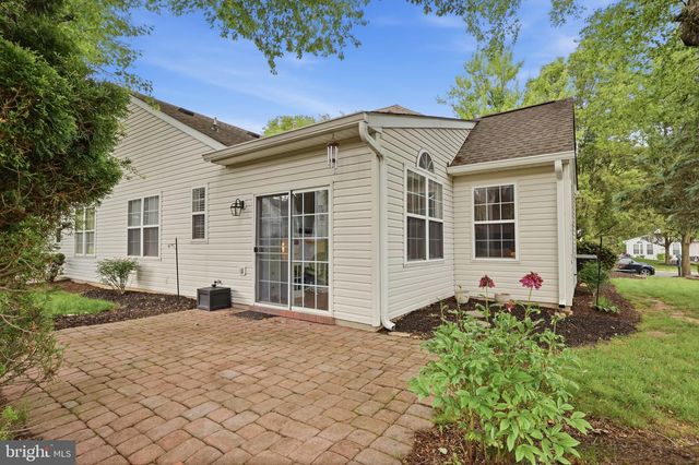 19 BLACK EYED SUSAN RD, Langhorne, PA 19047