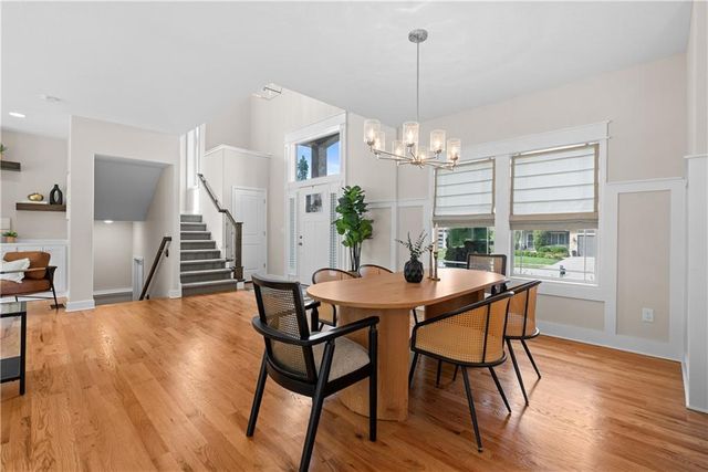 2911 SW Arthur Drive, Lee's Summit, MO 64082
