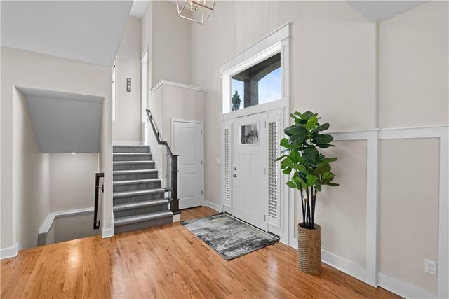 2911 SW Arthur Drive, Lee's Summit, MO 64082