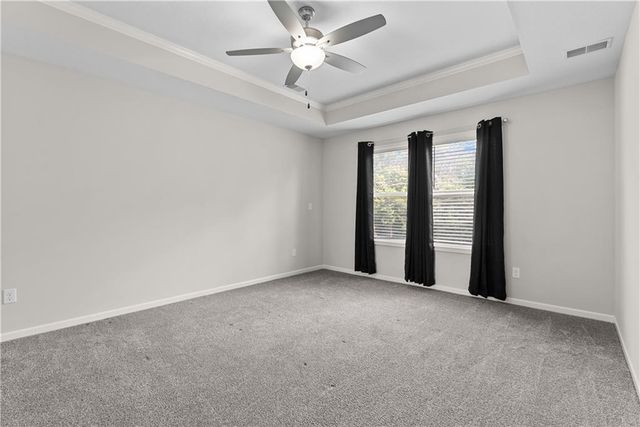 2911 SW Arthur Drive, Lee's Summit, MO 64082