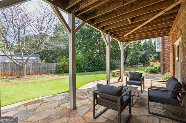 2260 Falkirk Pointe Drive, Marietta, GA 30062