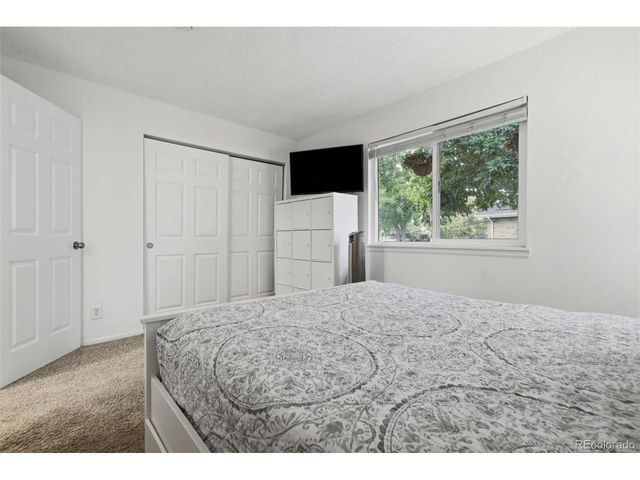 1282 S Uvalda St, Aurora, CO 80012