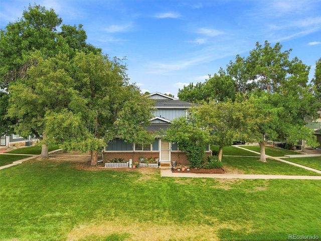 1282 S Uvalda St, Aurora, CO 80012