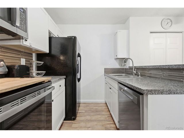 1282 S Uvalda St, Aurora, CO 80012
