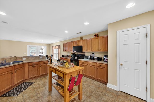 414 Glenmore Drive, Moncks Corner, SC 29461