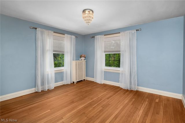 16830 Holbrook Road, Shaker Heights, OH 44120