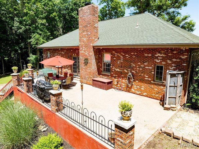 3150 Pleasant Run Drive, Palmyra, MO 63461